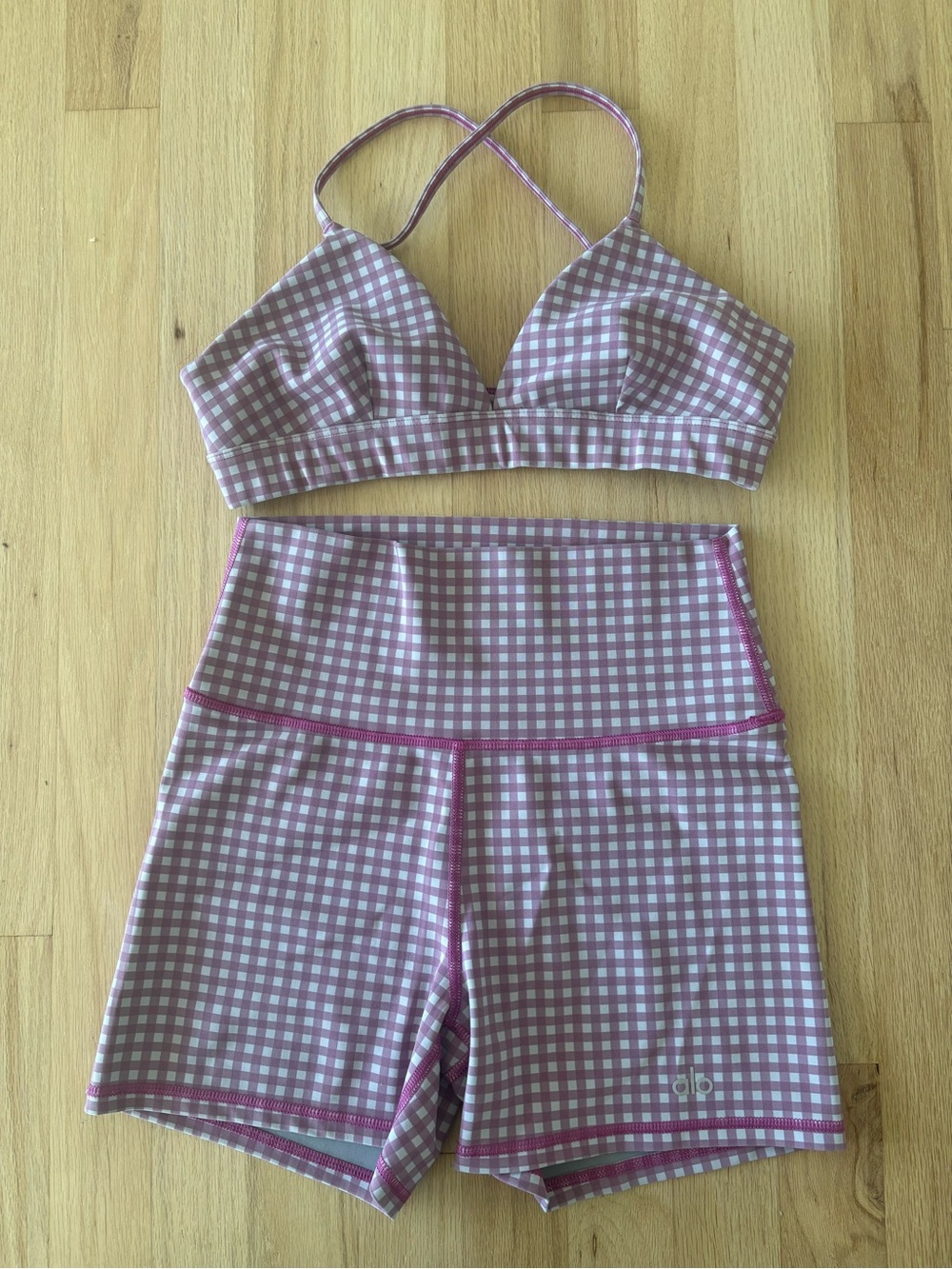 Alo Yoga Gingham Vapor Set